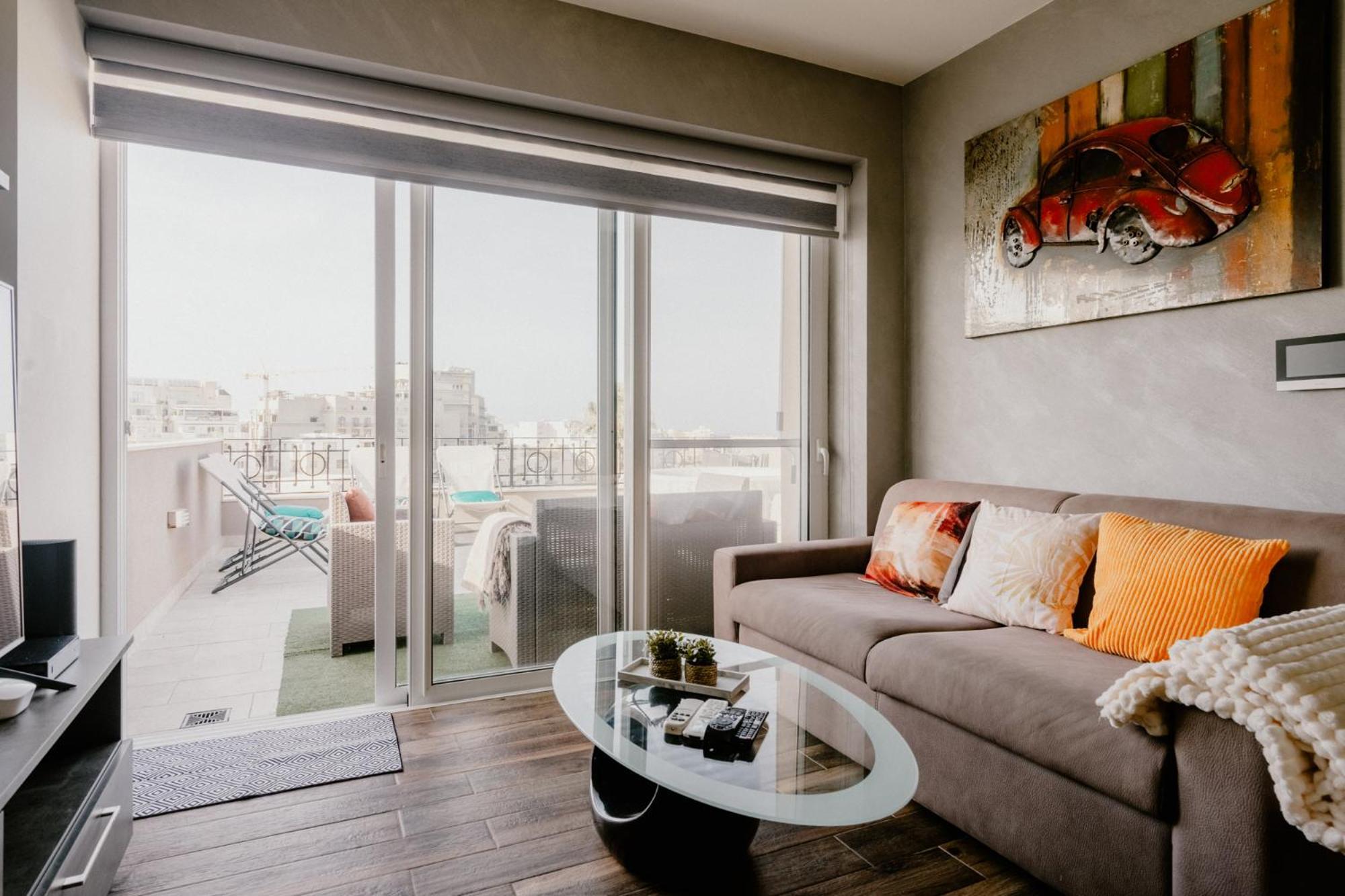 La88 Bayview Penthouse With Jacuzzi Daire Sliema Dış mekan fotoğraf